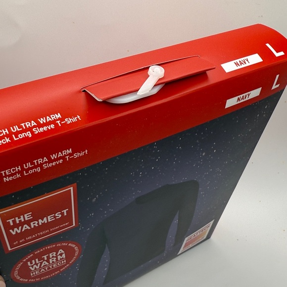 NWT Uniqlo Heattech Men's Navy Long Sleeve Shirt ultra warm holiday gift - Picture 5 of 7